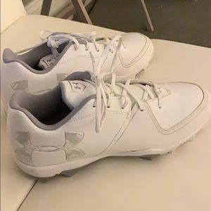Woman’s softball shoes